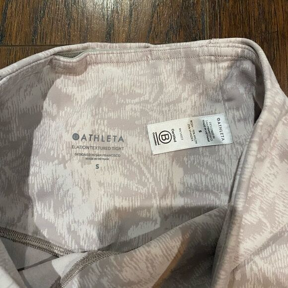 Athleta Elation Textured Tight Frosted Floral Pink leggings - Picture 9 of 12
